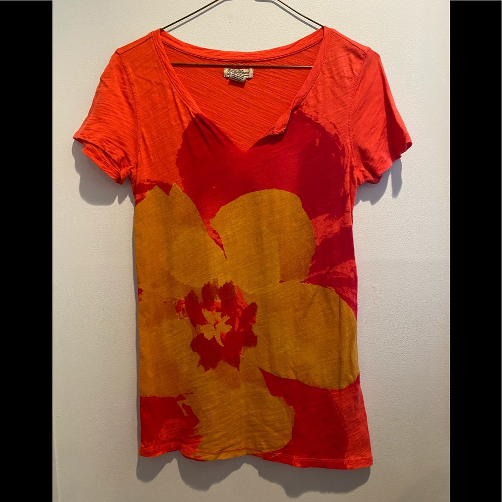 Lucky Brand T-Shirt